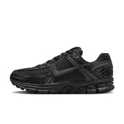Nike Zoom Vomero 5 'Triple Black'